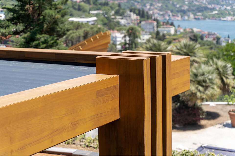 PERGOLA